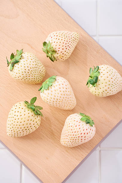 White Strawberry “Milky Berry” from Japan
