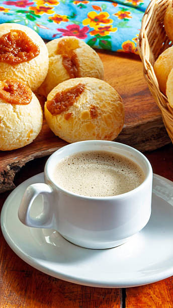 breakfast with cheese bread