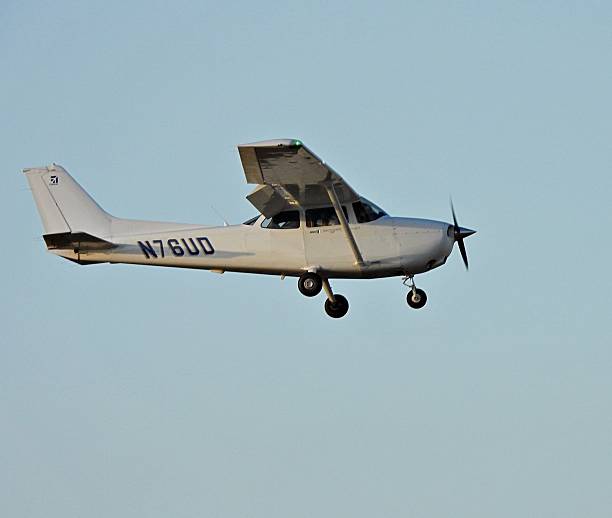 Ft. Lauderdale, Broward County, Florida, USA, February 4, 2026. A Textron fixed wing single engine (4 seats / 1 engine) N76UD approaching the Ft. Lauderdale Executive Airport.