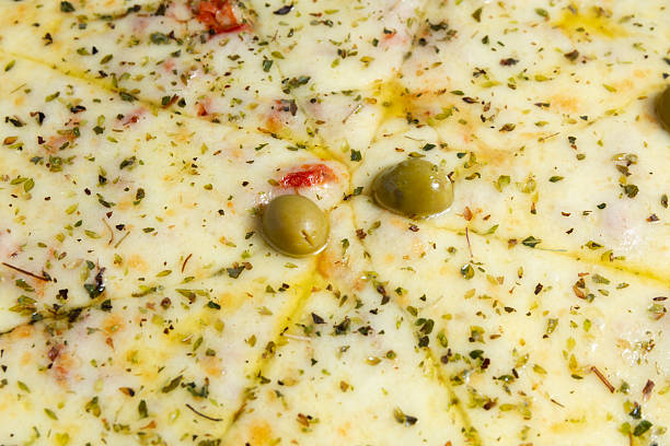 Close up of freshly baked cheese pizza