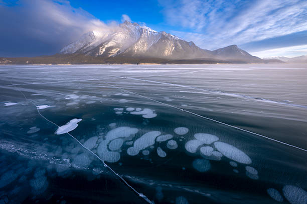 istock Abraham Lake in the winter, Nordegg, Alberta, Canada 2260956782