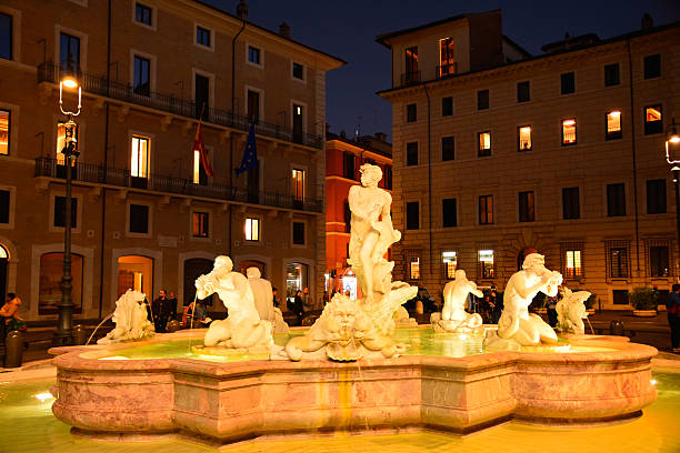 La Fontana del Moro illuminated at night