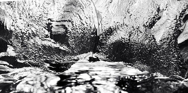 Monochrom sensor series. Water basin