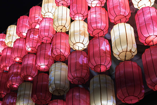 2026 New Year Red and White Lantern Decoration Background