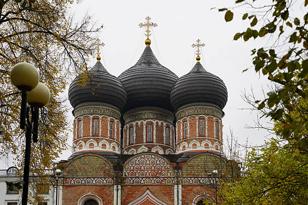 Cathedral was built in the 1670s as part of the royal estate of Tsar Alexei Mikhailovich, the father of Russian Emperor Peter the Great. It is a striking example of 17th-century Russian architecture, featuring five onion domes, red brick walls, and rich decorative details typical of the Moscow Baroque style.