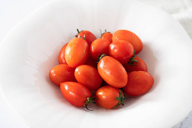 small persimmons