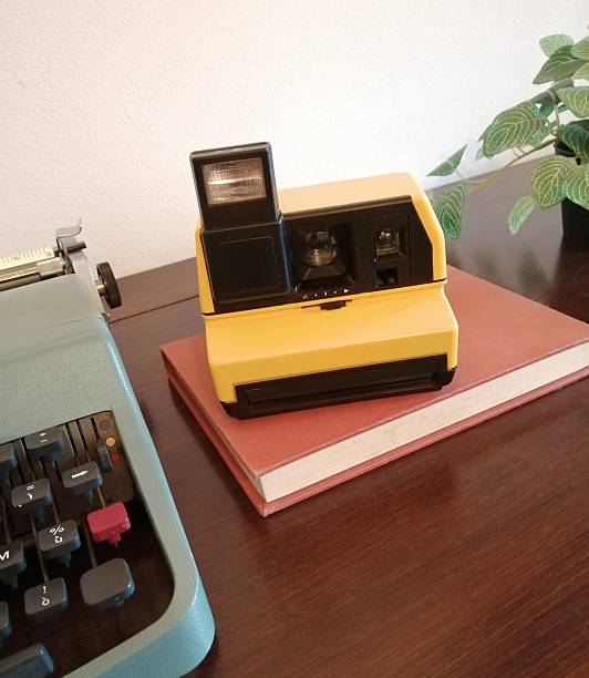Group of vintage objects on the table.
