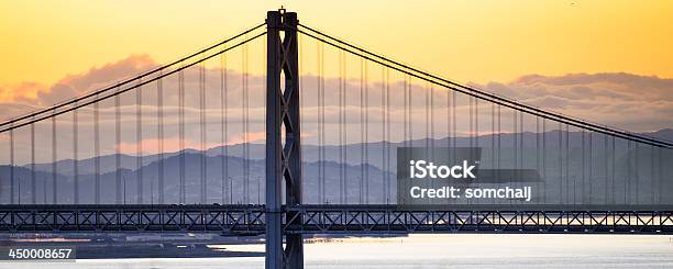 Foto de Ponte Golden Gate e mais fotos de stock de Arquitetura - Arquitetura, Azul, Aço