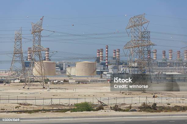 Jebel Ali Central Elétrica Em Dubai Eau - Fotografias de stock e mais imagens de Ao Ar Livre - Ao Ar Livre, Combustíveis e Geração de Energia, Fotografia - Imagem