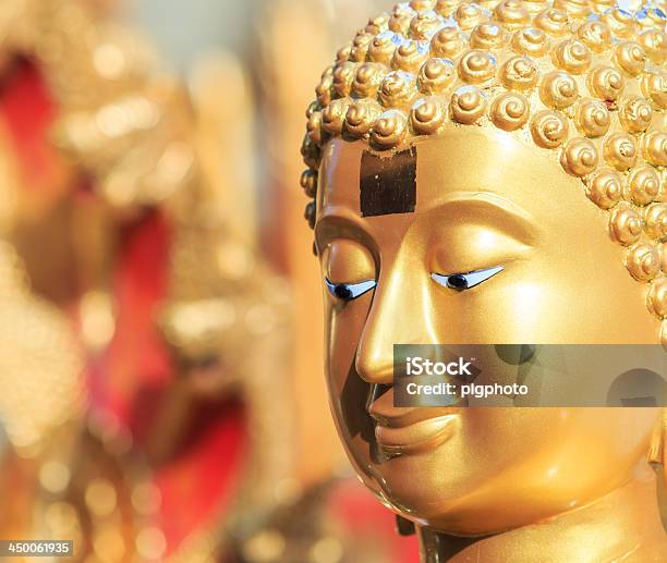 Buddha Gesicht Stockfoto und mehr Bilder von Alt - Alt, Alter Erwachsener, Asiatischer und Indischer Abstammung