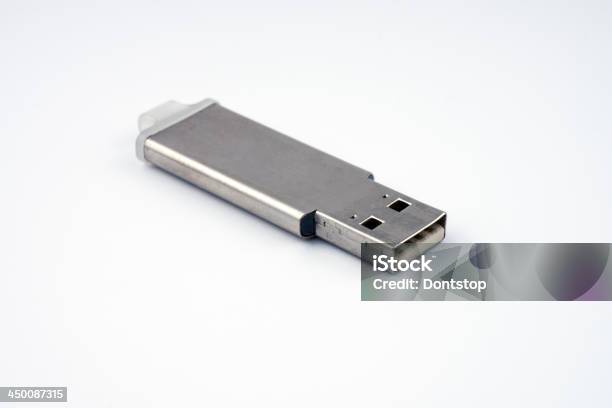 Unidade Flash Usb - Fotografias de stock e mais imagens de Cabo USB - Cabo USB, Compartimento de Arrumação, Dispositivo de Memória USB