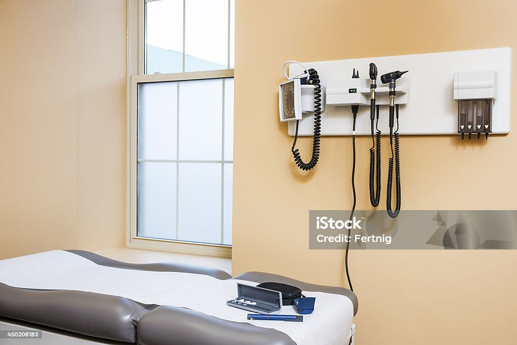 Rétinopathie médicaux dans un bureau de médecins - Photo de Cabinet médical libre de droits