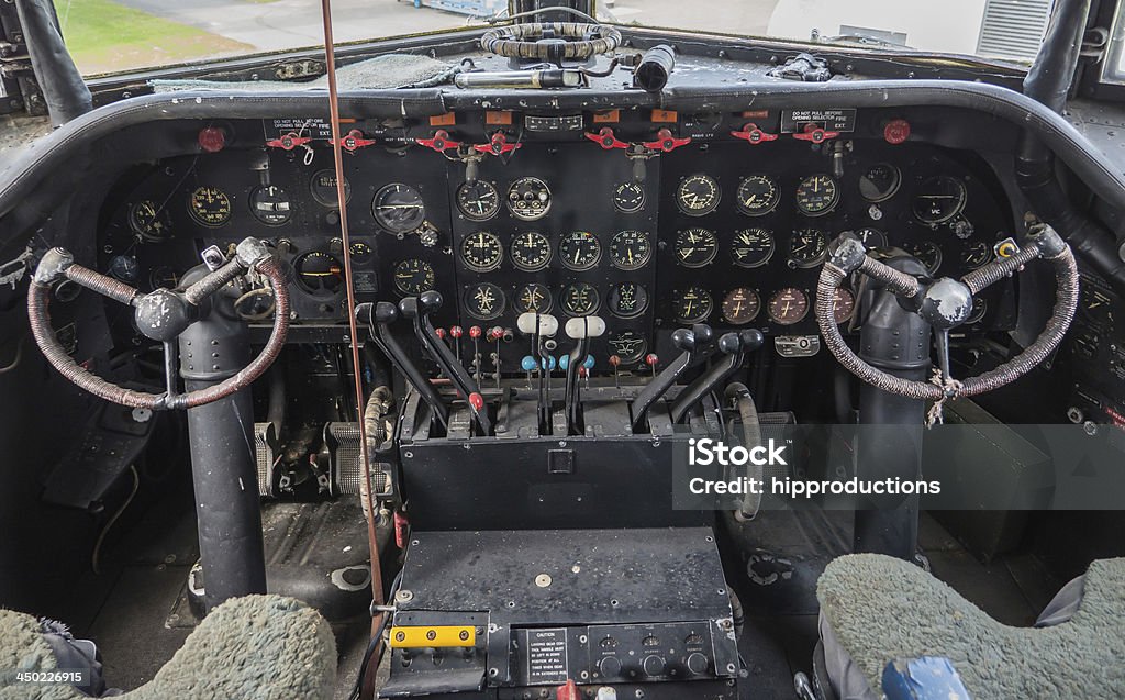 Cockpit de um avião vintage - Royalty-free Avião Foto de stock