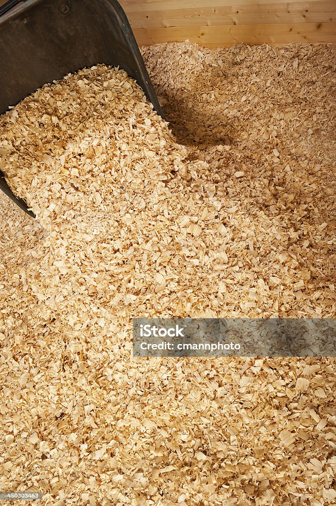 New Bulk Wood Shavings For Horse Bedding Stock Photo - Download Image Now -  Animal Care Equipment, Animal Pen, Barn - iStock