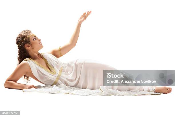Serie Clásica Diosa Griega En Túnica Foto de stock y más banco de imágenes de Diosa griega - Diosa griega, Encuadre de cuerpo entero, Acostado