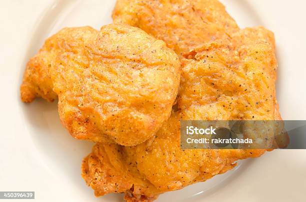 Vista De Topo Nuggets - Fotografias de stock e mais imagens de Alimentação Não-saudável - Alimentação Não-saudável, Amarelo, Branco