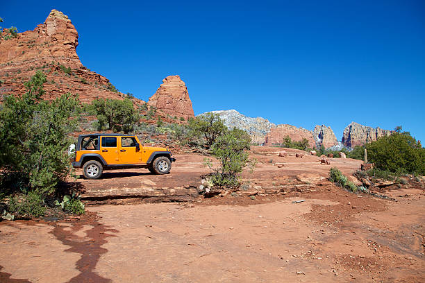 explorer la région du red rock de sedona - mountain sedona arizona southwest usa photos et images de collection