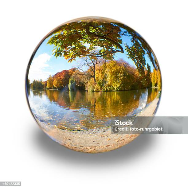 Photo libre de droit de Verre Ballon banque d'images et plus d'images libres de droit de Arbre - Arbre, Automne, Bleu