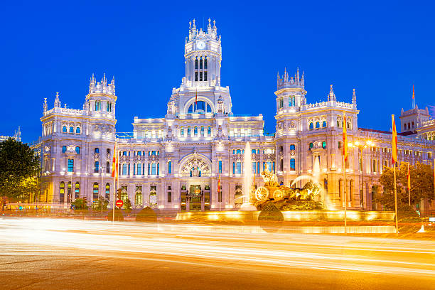 площадь сибелес мадрид - plaza de la cibeles стоковые фото и изображения