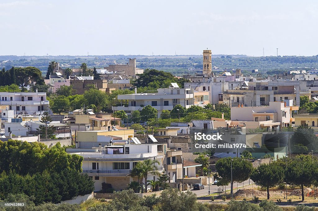 Vista panorâmica do Specchia.  Puglia.  Itália. - Foto de stock de Aldeia royalty-free