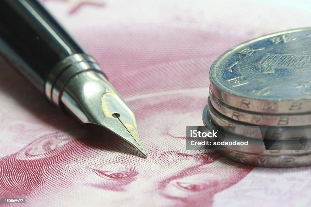 펜 및 중국 지폐 - 로열티 프리 100 스톡 사진