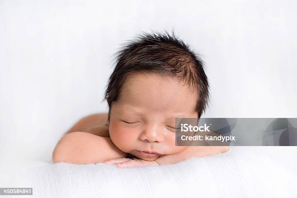 Neugeborene Baby Stockfoto und mehr Bilder von Neugeborenes - Neugeborenes, 0-1 Monat, 0-11 Monate