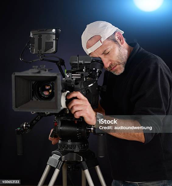 カメラのオペレータの動作に Cinemacamera - 撮影技師のストックフォトや画像を多数ご用意 - 撮影技師, ビデオカメラ, 映画セット