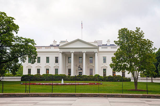 istock The White House building in Washington, DC 450662275