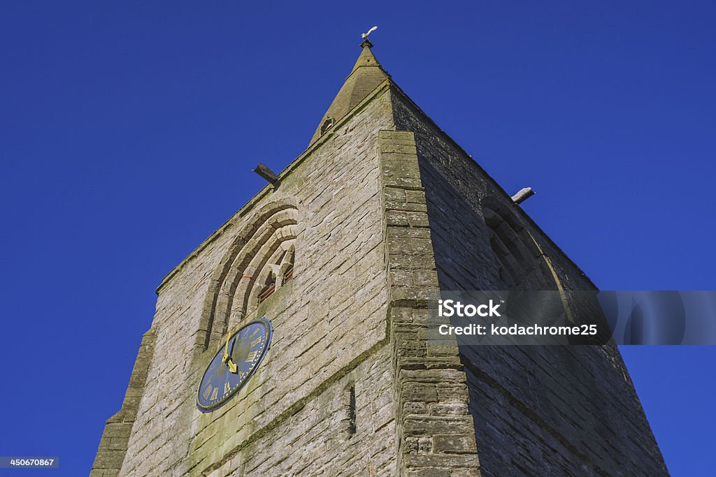 Приходская церковь - Стоковые фото Англиканство роялти-фри