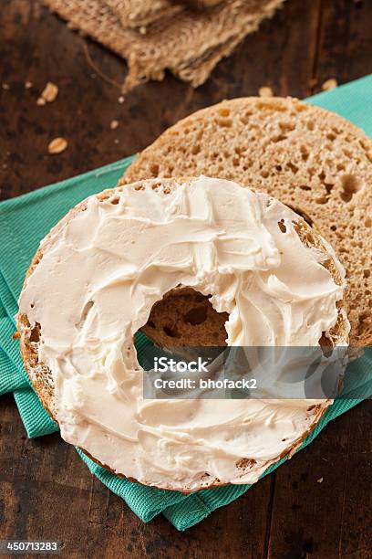 Gesundes Biologisches Vollkornbagel Stockfoto und mehr Bilder von Bagel - Bagel, Braun, Brotsorte