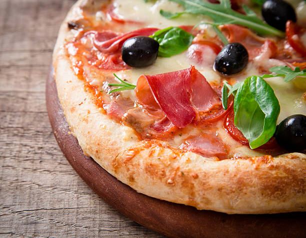 istock Delicious italian pizza 450726095