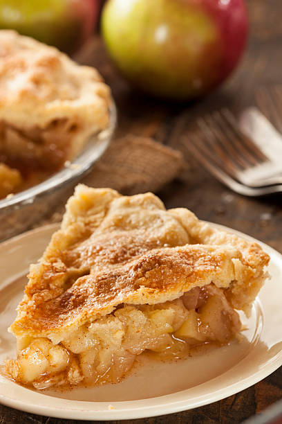 istock Homemade Organic Apple Pie Dessert 450752495