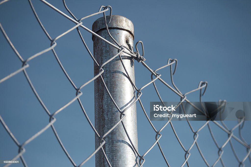 Проволоки Забор - Стоковые фото Без людей роялти-фри