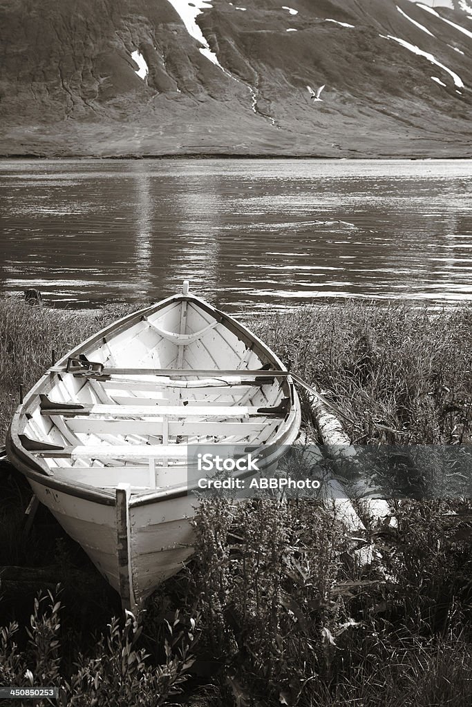 Paysage avec bateaux, les montagnes et fjord. - Photo de Activité de loisirs libre de droits