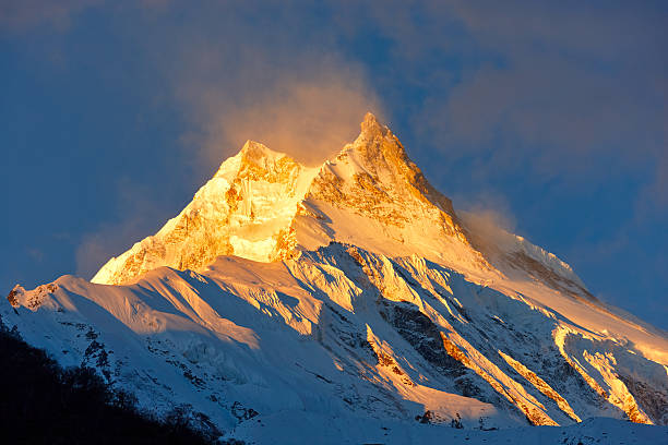 istock The Manaslu Everest Circuit in Nepal 450874621