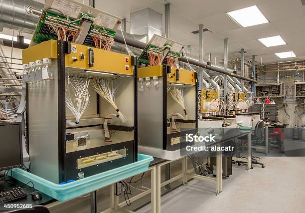 Биотек Лабораторных — стоковые фотографии и другие картинки Machinery - Machinery, Без людей, Биология