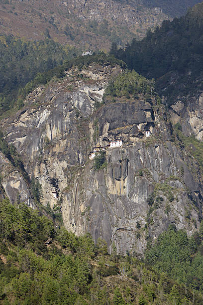 Monastère de Taktsang, ou Tiger's Nest, Paro, Bhoutan, verticale - Photo