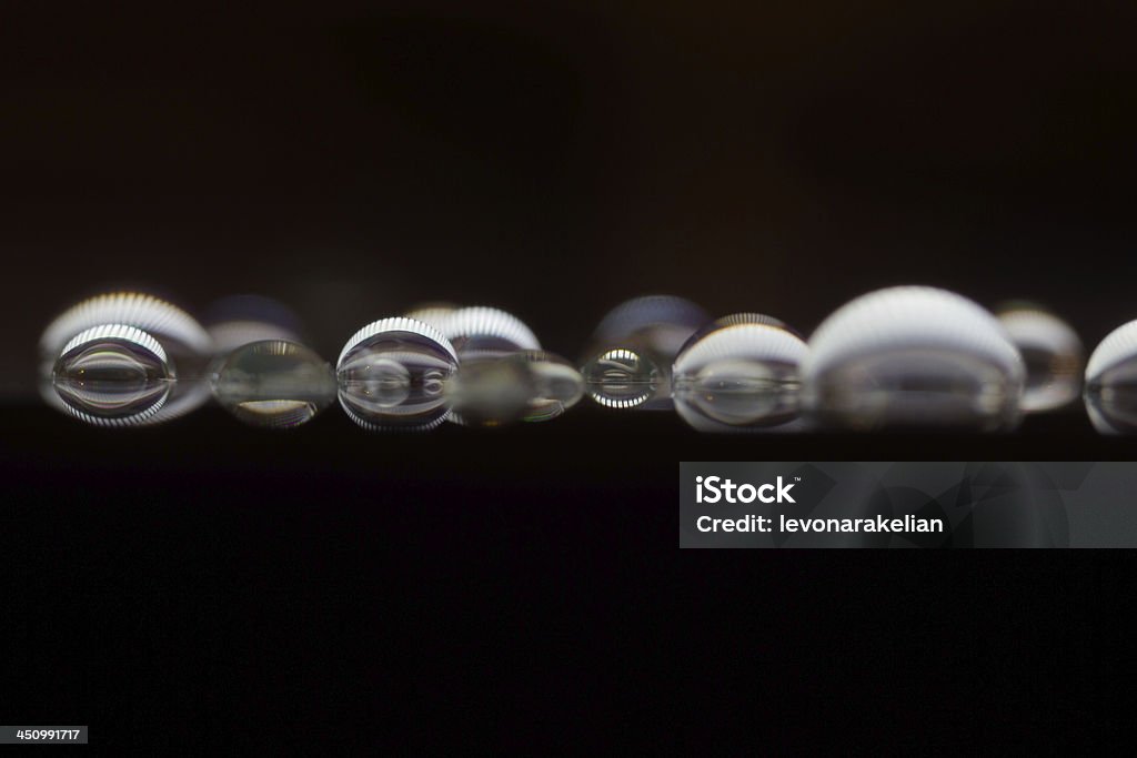 Waterdrops abstracto en primer plano de fondo - Foto de stock de Abstracto libre de derechos