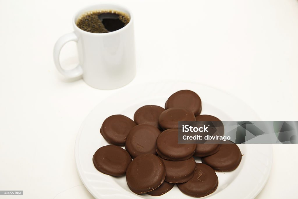 Cobertura de Chocolate com menta e biscoito de café - Foto de stock de Biscoito royalty-free