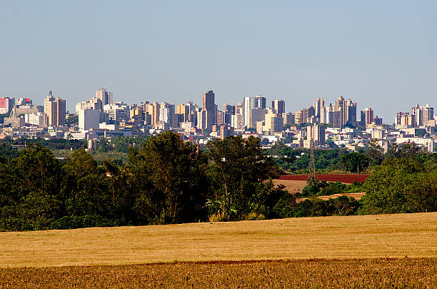 istock town and country 451052599