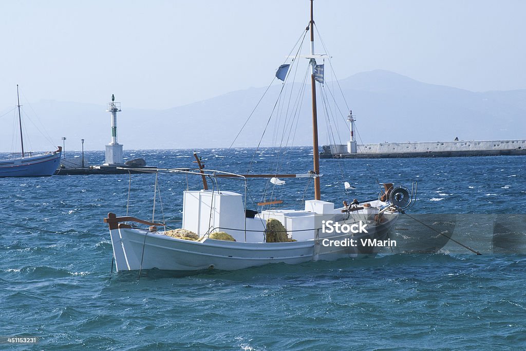 Mediterrâneo barco de pesca - Foto de stock de Ancorado royalty-free
