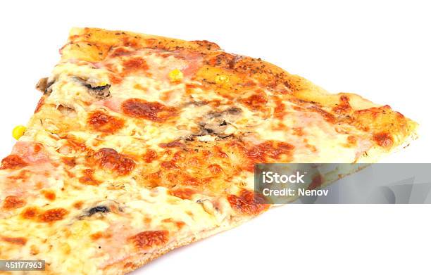 Пицца — стоковые фотографии и другие картинки Без людей - Без людей, Белый фон, Вредное питание