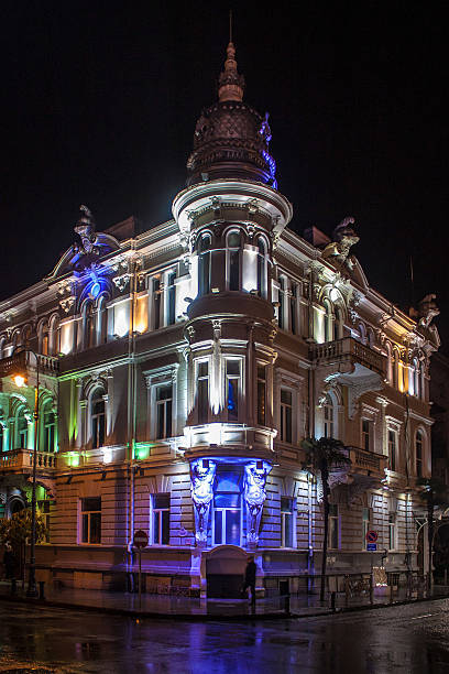 istock Night view of a house 451274323
