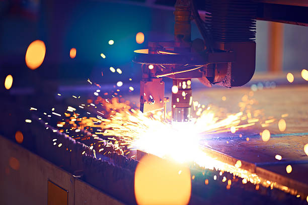 Cutting metal by plasma laser