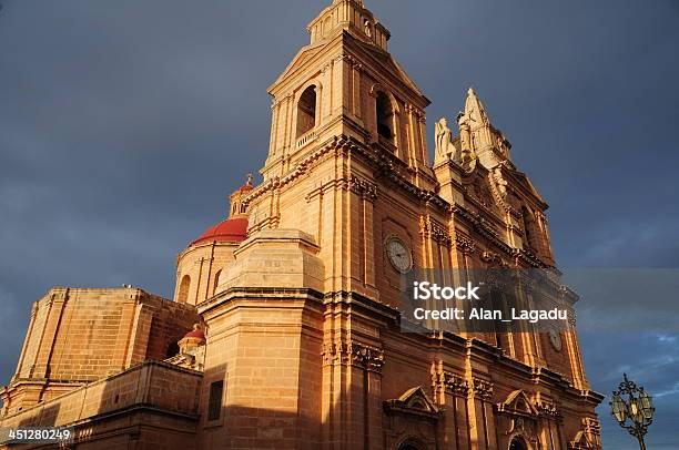 Foto de Mellieha Igreja Ilhas De Malta e mais fotos de stock de Arquitetura - Arquitetura, Barroco, Calcário