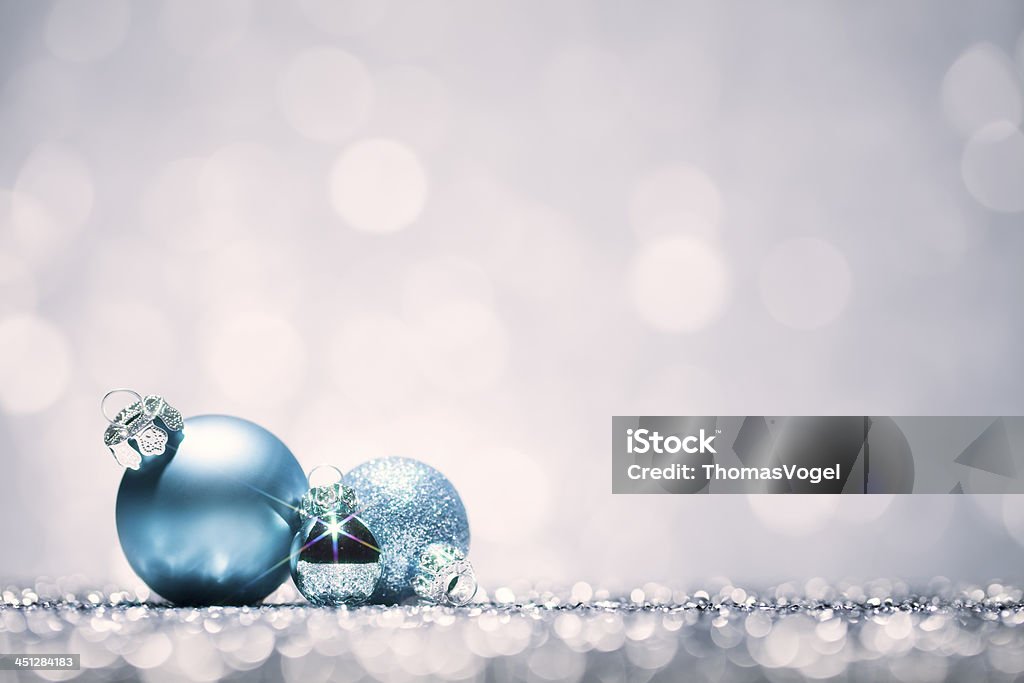 Weihnachten Kugeln Blau Bokeh Unscharf gestellt Dekoration Weiß - Lizenzfrei Bildschärfe Stock-Foto