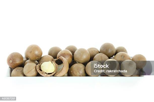 Macadamia In Bowl Stockfoto und mehr Bilder von Braun - Braun, Fotografie, Funktionsuntüchtig