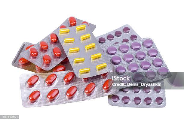Foto de Remédios Medicinais E Cápsulas Embalados Em Bolhas e mais fotos de stock de Antibiotico - Antibiotico, Bolha - Dano Físico, Comprimido