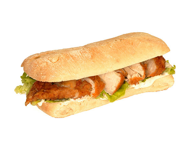 salade de poulet frit sandwich - portion turkey sandwich close up photos et images de collection