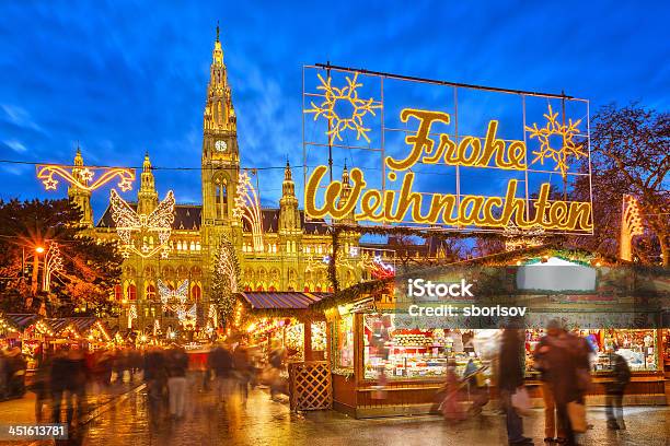 Christmas Market In Vienna Stock Photo - Download Image Now - Christmas Market, Vienna - Austria, Christmas